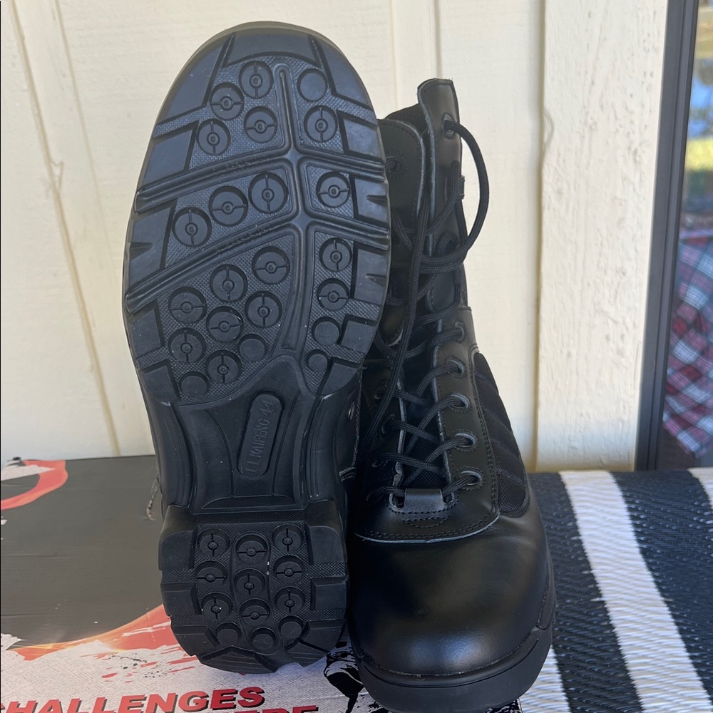 Men Black Tactical Boots size 11. Military style with zippers. - Picture 4 of 14
